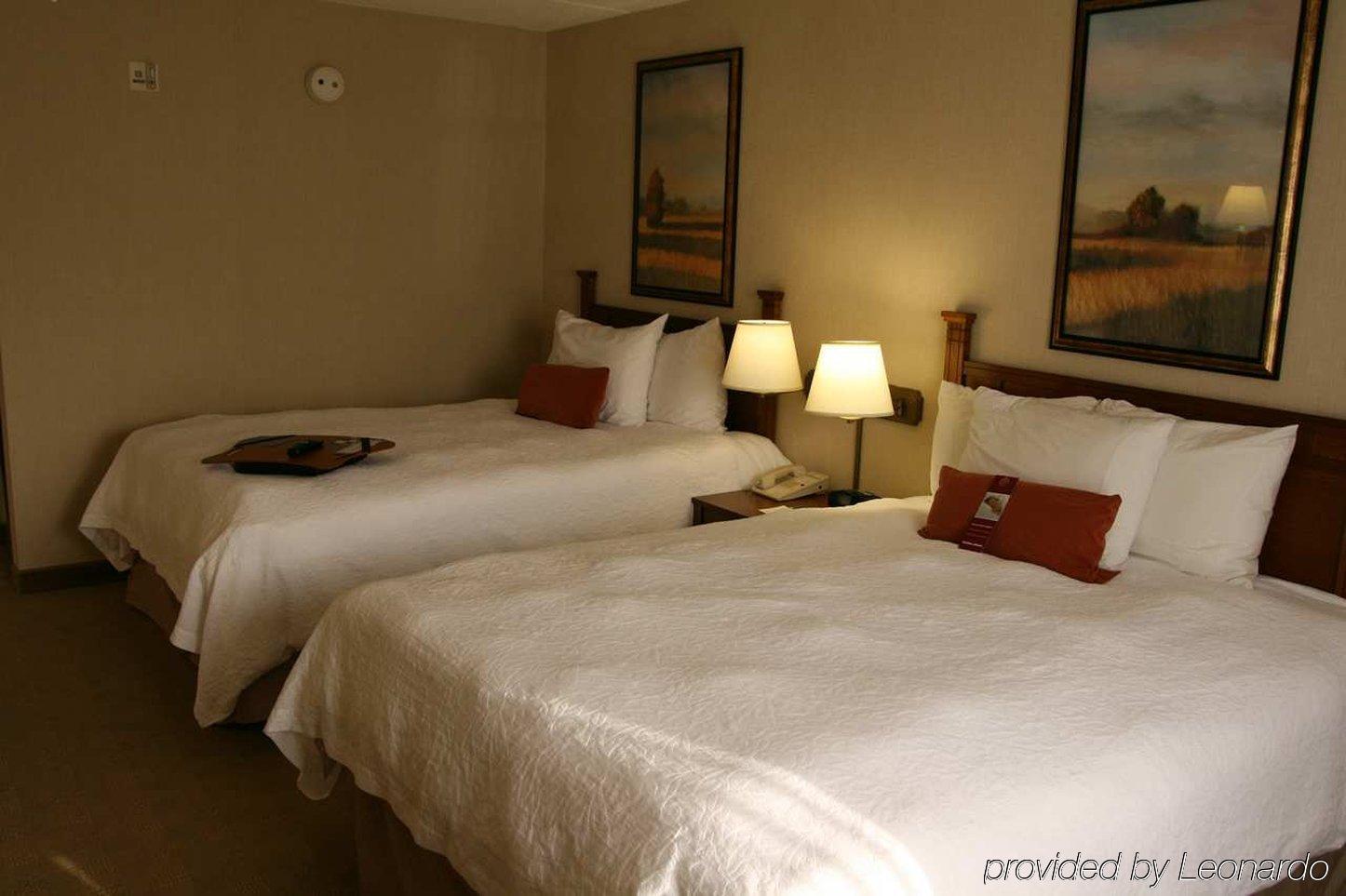 Hotel Hampton 3*