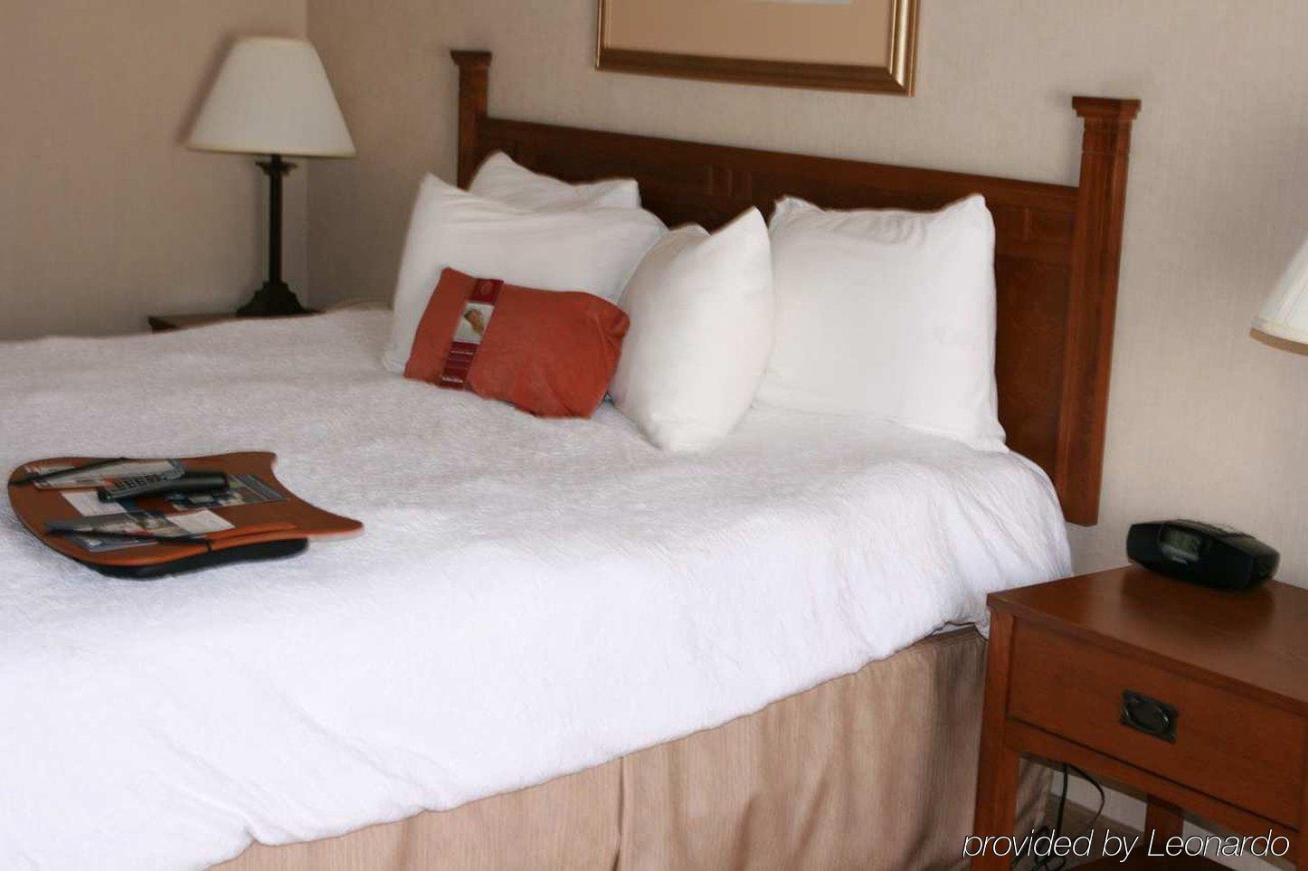 Hampton 3*