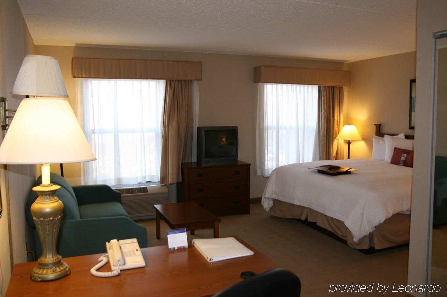 Hampton Hotel 3*