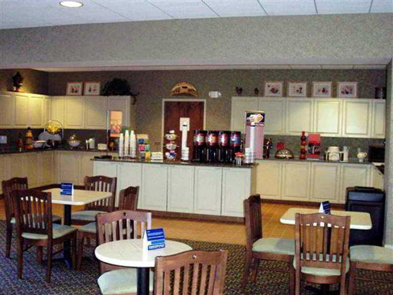Hampton Hotel 3*